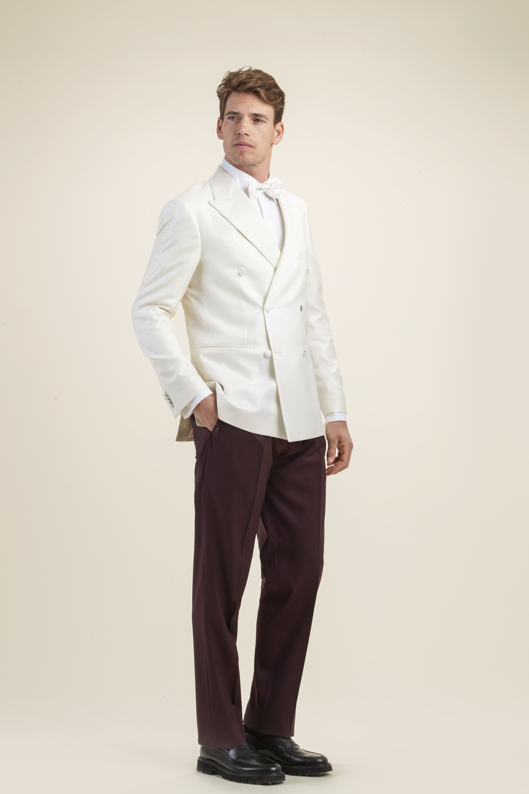 Nobility SCabal eskuvoi duplasoros oltony edited scaled