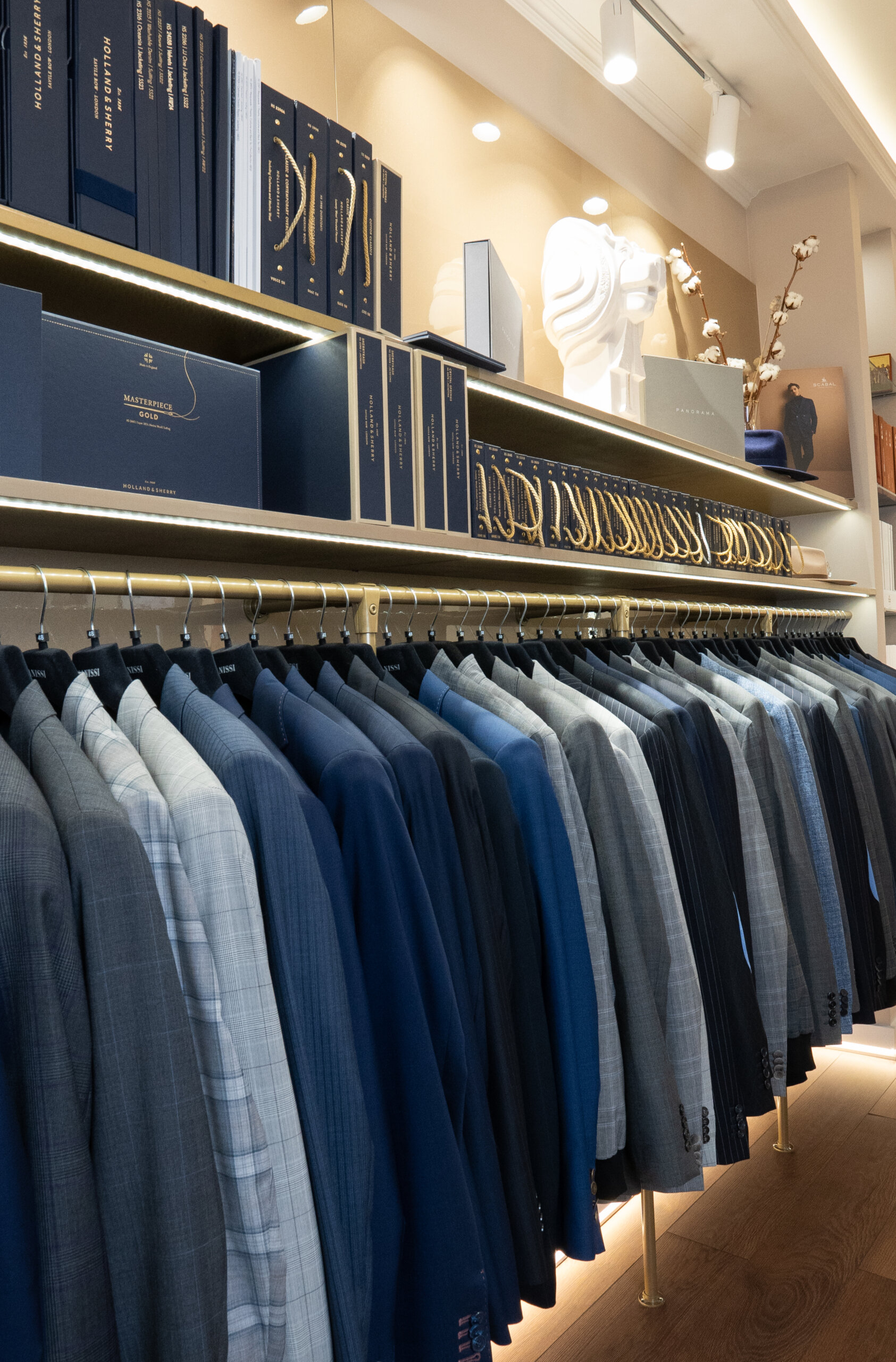 limitalt kollekcios oltonyok egyedi meretezessel onre szabva